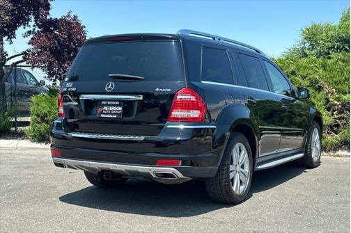 2011 Mercedes-Benz GL-Class 4MATIC
