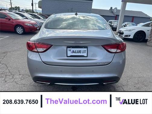 2016 Chrysler 200 C