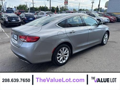 2016 Chrysler 200 C