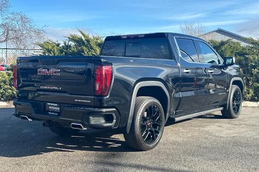 2023 GMC Sierra 1500 Denali