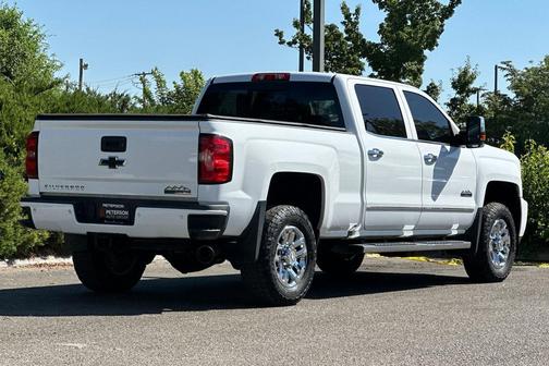 2015 Chevrolet Silverado 3500 High Country