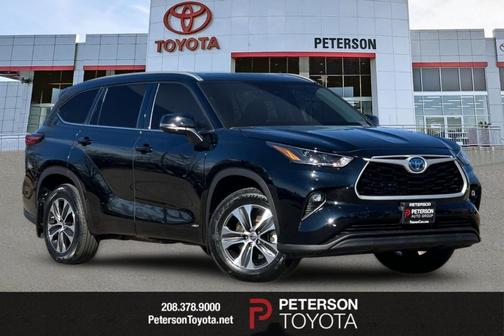 2022 Toyota Highlander Hybrid XLE