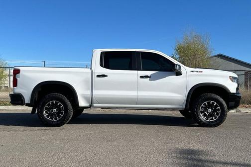 2025 Chevrolet Silverado 1500 ZR2