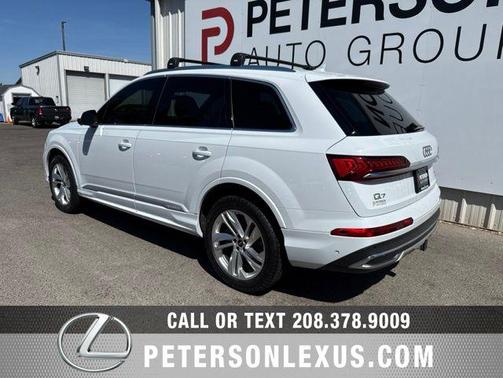 Glacier White 2021 Audi Q7 45 Premium Plus