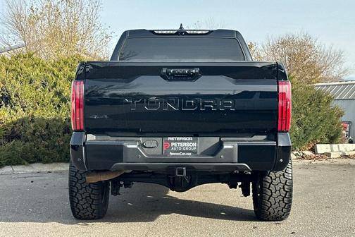 2022 Toyota Tundra Platinum