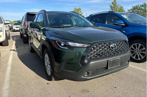 2024 Toyota Corolla Cross LE