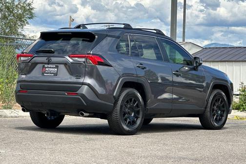 Magnetic Gray Metallic 2020 Toyota RAV4 XLE