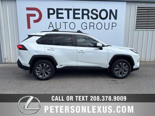 Blizzard Pearl 2022 Toyota RAV4 Hybrid XLE Premium
