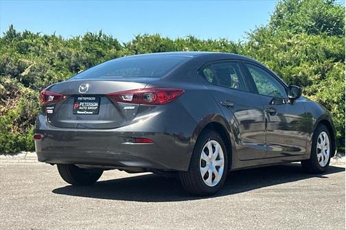 2018 Mazda Mazda3 Sport