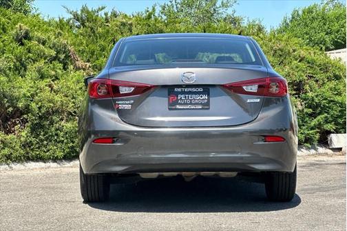 2018 Mazda Mazda3 Sport