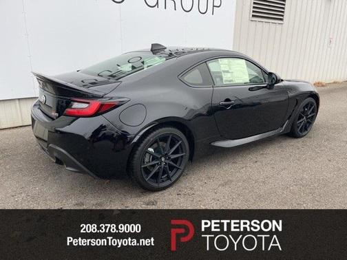 2025 Toyota GR86 Premium