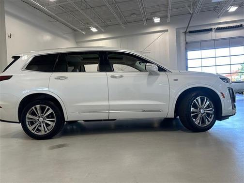 2023 Cadillac XT6 Premium Luxury AWD