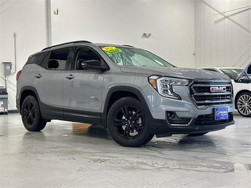 2024 GMC Terrain AWD AT4