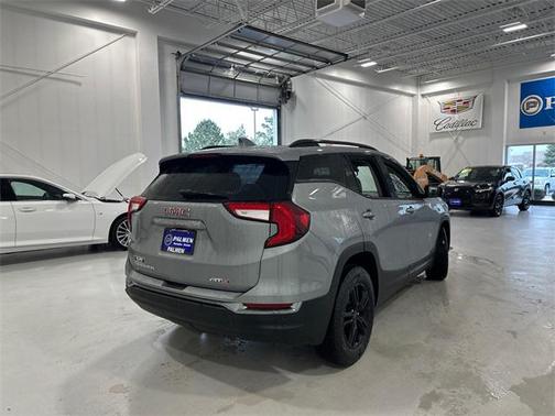 2024 GMC Terrain AWD AT4