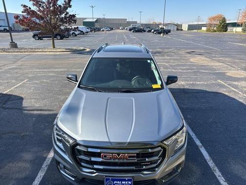 2024 GMC Terrain AWD AT4