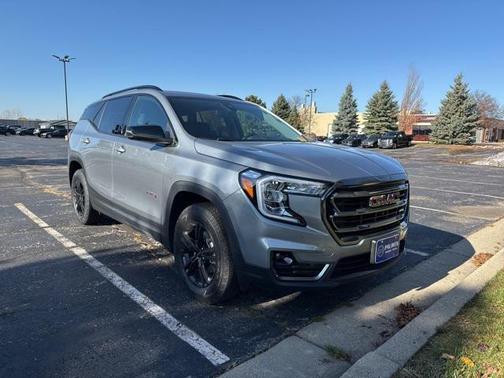 2024 GMC Terrain AWD AT4