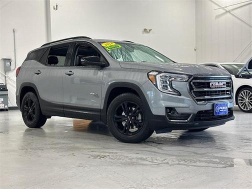 2024 GMC Terrain AWD AT4