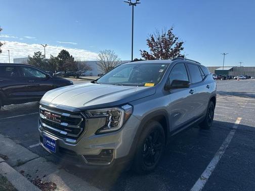 2024 GMC Terrain AWD AT4