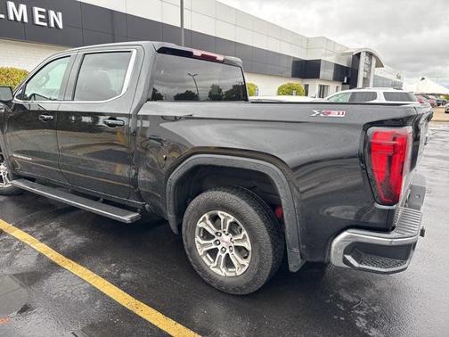 2023 GMC Sierra 1500 SLE