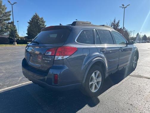 2014 Subaru Outback 3.6R Limited