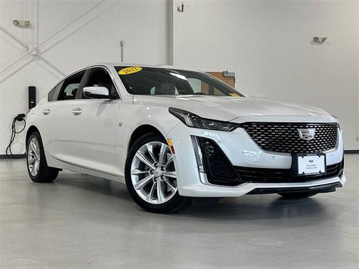 2022 Cadillac CT5 Premium Luxury