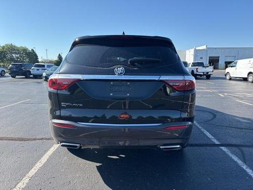 2023 Buick Enclave Essence AWD