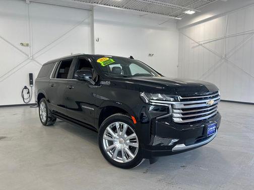 2023 Chevrolet Suburban High Country