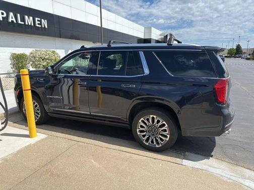 2023 GMC Yukon Denali Ultimate