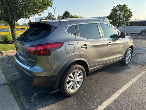 2017 Nissan Rogue Sport SV