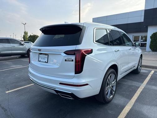 2025 Cadillac XT6 Premium Luxury AWD