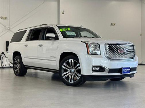 2017 GMC Yukon XL Denali