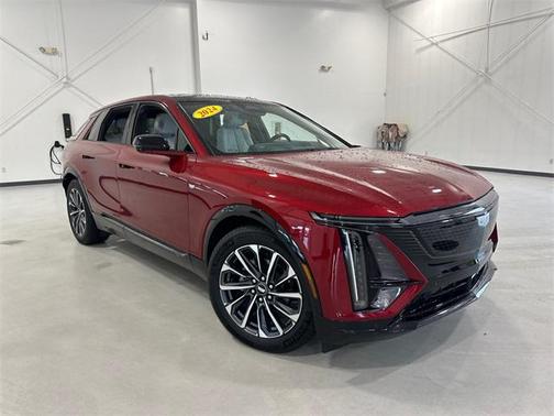 2024 Cadillac LYRIQ Sport