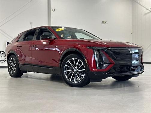 2024 Cadillac LYRIQ Sport