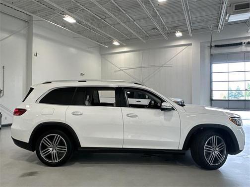 2024 Mercedes-Benz GLS 450 4MATIC