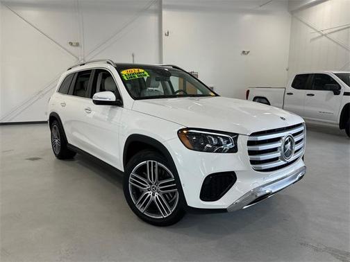 2024 Mercedes-Benz GLS 450 4MATIC