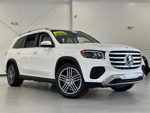 2024 Mercedes-Benz GLS 450 4MATIC