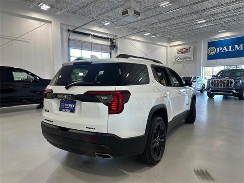 2023 GMC Acadia AWD SLT