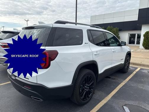 2023 GMC Acadia AWD SLT