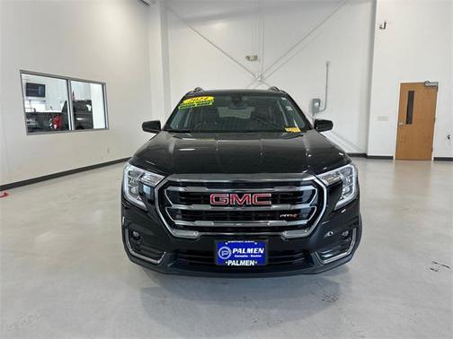 2024 GMC Terrain AWD AT4