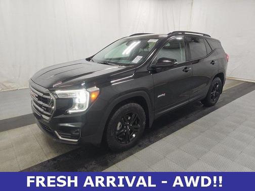 2024 GMC Terrain AWD AT4