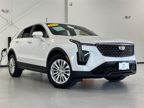 2024 Cadillac XT4 Luxury