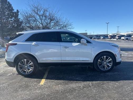 2024 Cadillac XT5 Premium Luxury