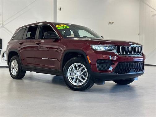 2024 Jeep Grand Cherokee Laredo