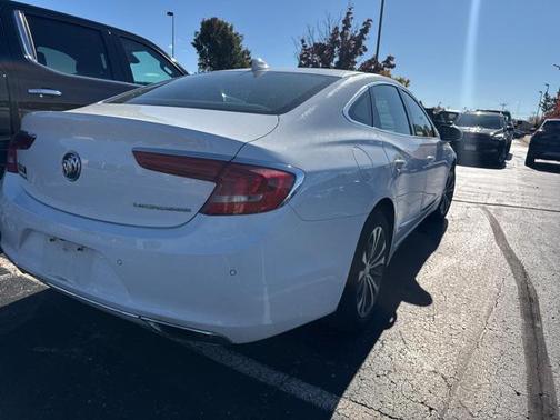 2018 Buick LaCrosse Essence