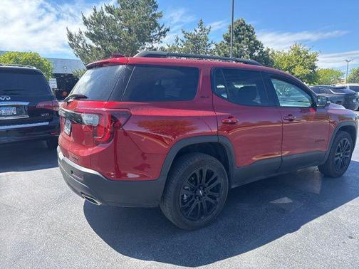 Volcanic Red Tintcoat 2023 GMC Acadia AWD SLT