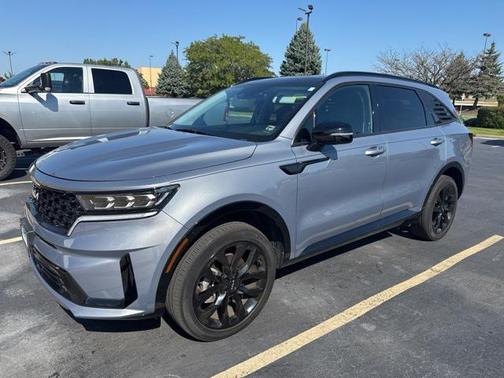 2023 Kia Sorento SX