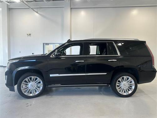 2019 Cadillac Escalade Platinum