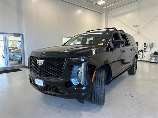 2025 Cadillac Escalade ESV Sport Platinum