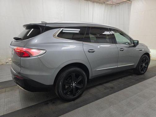 2023 Buick Enclave Essence AWD