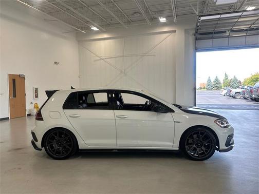 2019 Volkswagen Golf R 2.0T DSG